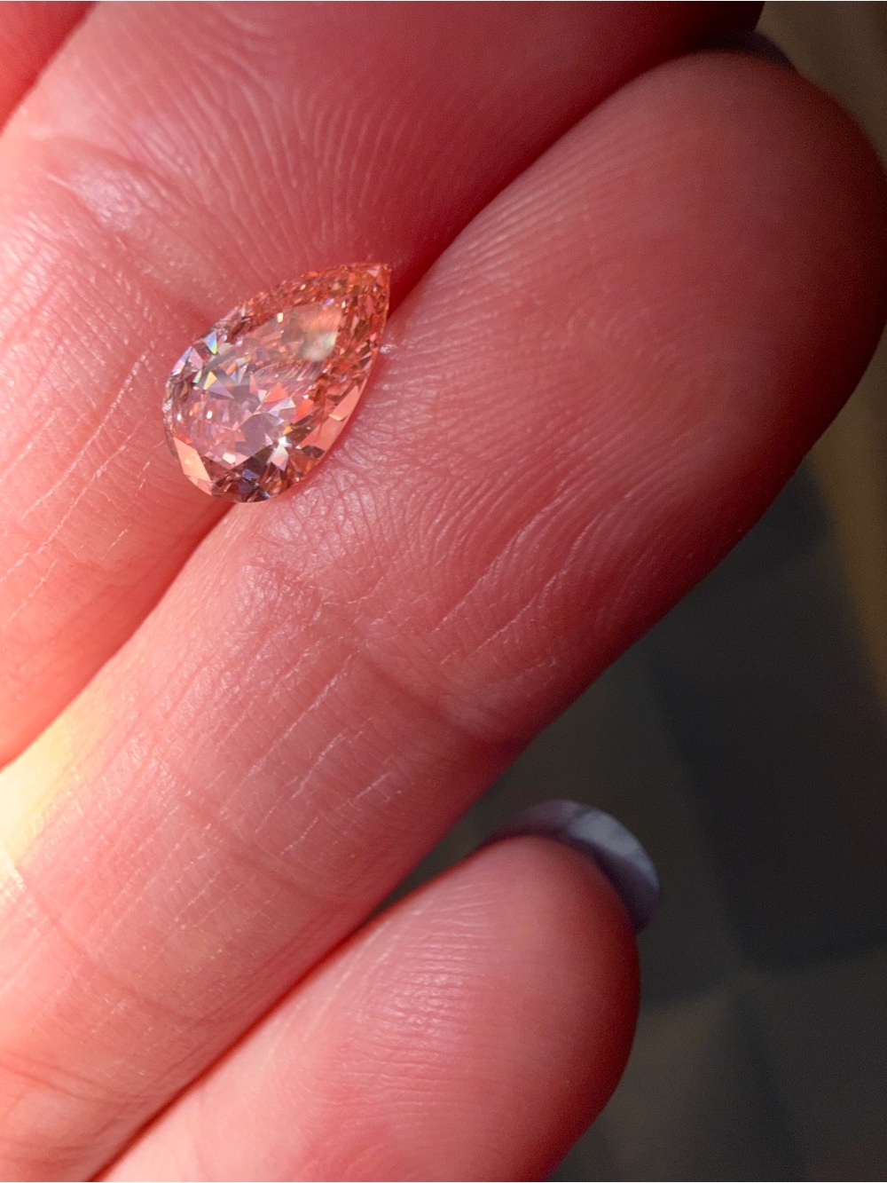 1.01 Carat Fancy Vivid Pink Pear Diamond Pendant - Pink Diamond